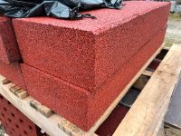 Fallschutz-Blockstufe 100/30/15cm in rot Bayern - Burglauer Vorschau