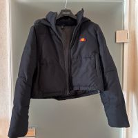 Ellesse Winterjacke m. Aufdruck hinten schwarz Gr. 36/38/40 Bayern - Werneck Vorschau