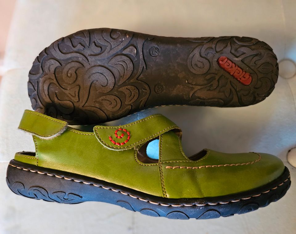 Halboffener Schuh, Rieker, grün, Größe 39 in Völklingen