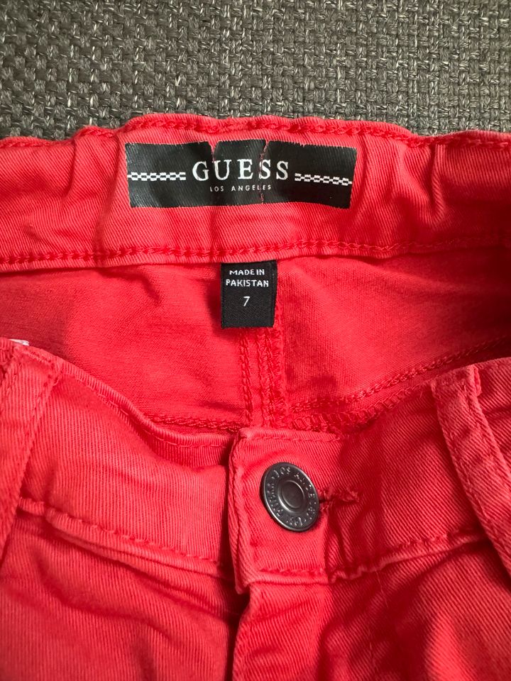 Guess Shorts kurze Hose in Dallgow