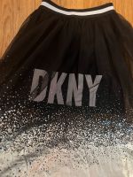 DKNY Set, Rock und 2x Shirts, wNeu! Düsseldorf - Düsseltal Vorschau