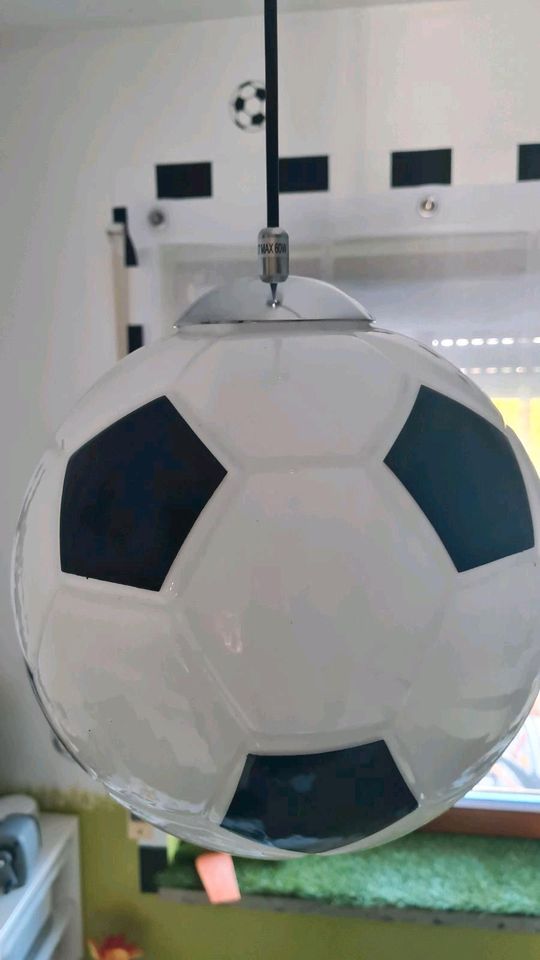Lampe Fußball in Gilching