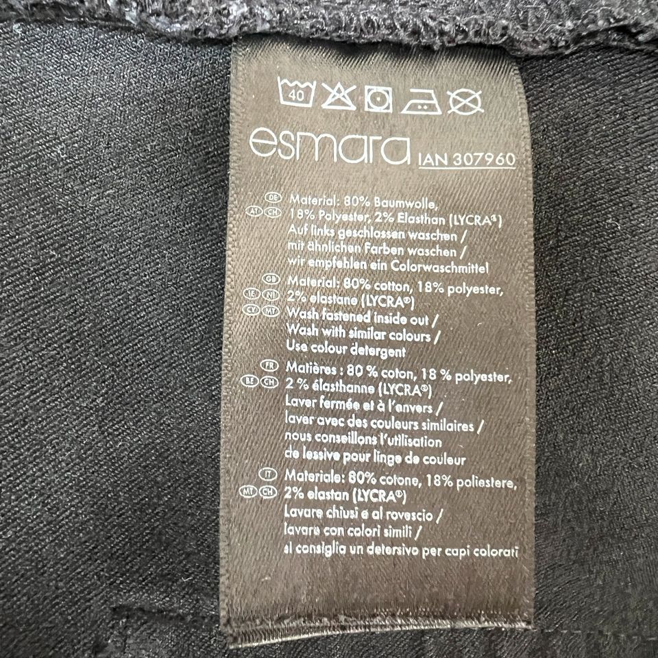 Esmara schwarz Jeans Damen Hose Baumwolle Gr. 52 in Helvesiek