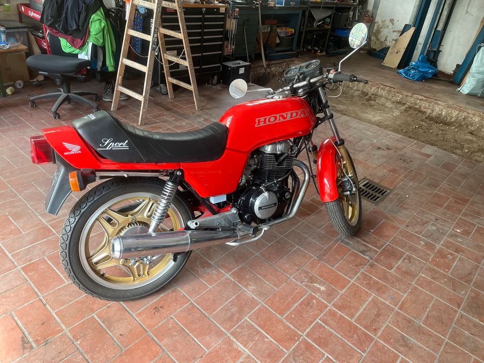 Honda cb400(n) t in Fürth