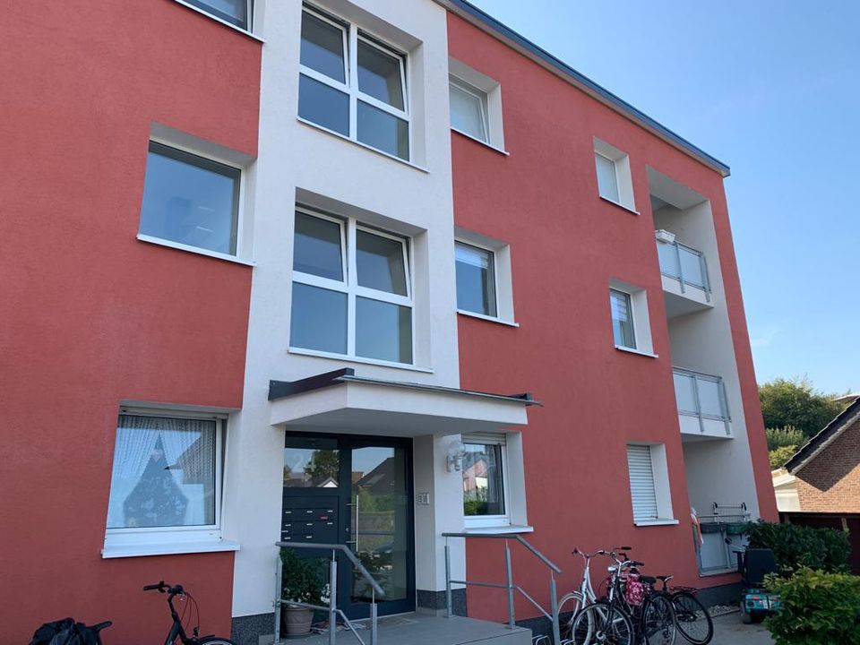 Sehr schöne Wohnung mit 2 Loggien in gepflegtem Mehrfamilienhaus in Grefrath