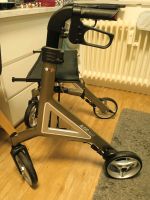 Alevo Rollator ,der Porsche unter den rollatoren ,fast neu Hessen - Offenbach Vorschau