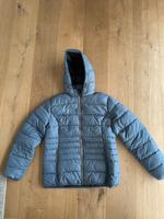 Jacke mit Kapuze gr.42 wie NEU Niedersachsen - Bad Gandersheim Vorschau