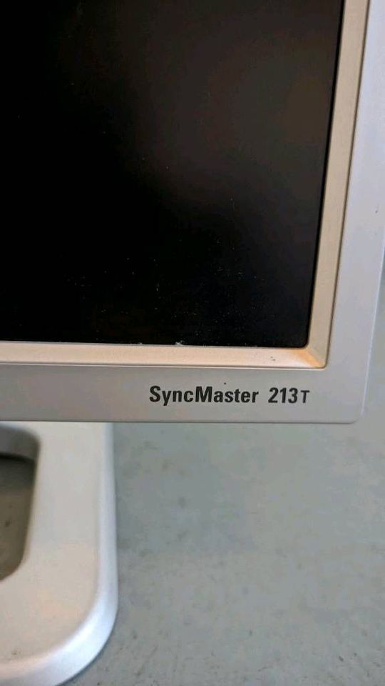Samsung Monitor SyncMaster 213T in München