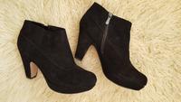 NEU / Clarks Catelina Bay Hochfrontpumps Leder Pumps 5,5 / 39 Nordrhein-Westfalen - Wickede (Ruhr) Vorschau