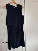 Kleid mit Plissee H&M Größe 36 Nordrhein-Westfalen - Ahaus Vorschau