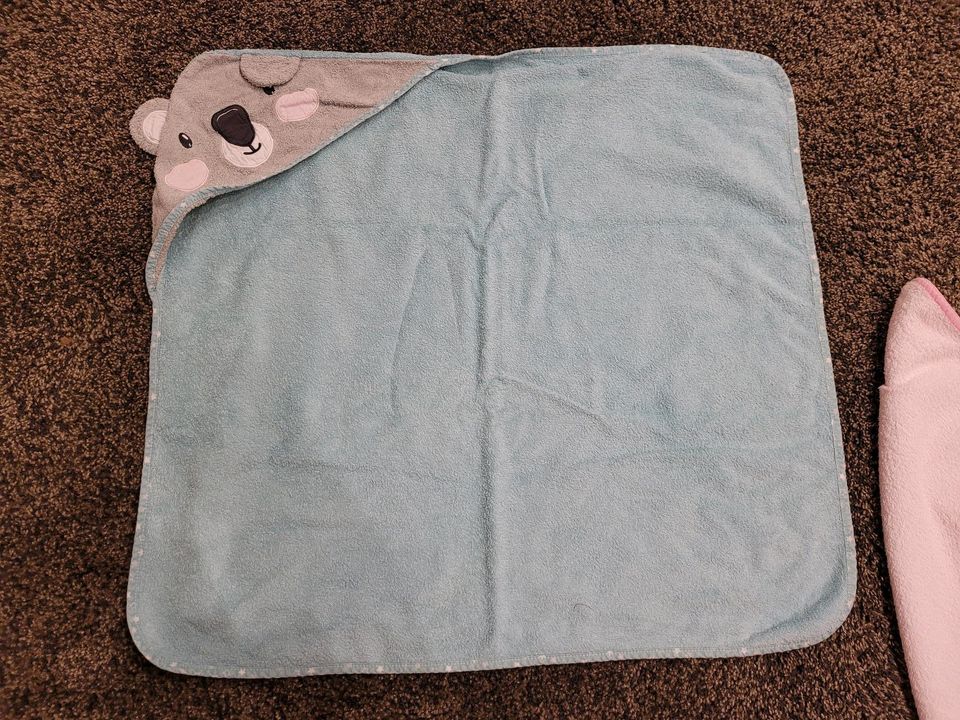 Topomini Badeponcho Handtuch rosa Maus blau Koala in Wetschen