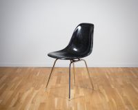 6 x Vitra Herman Miller Eames Fiberglas Side Chair DSR schwarz Stuttgart - Stuttgart-West Vorschau
