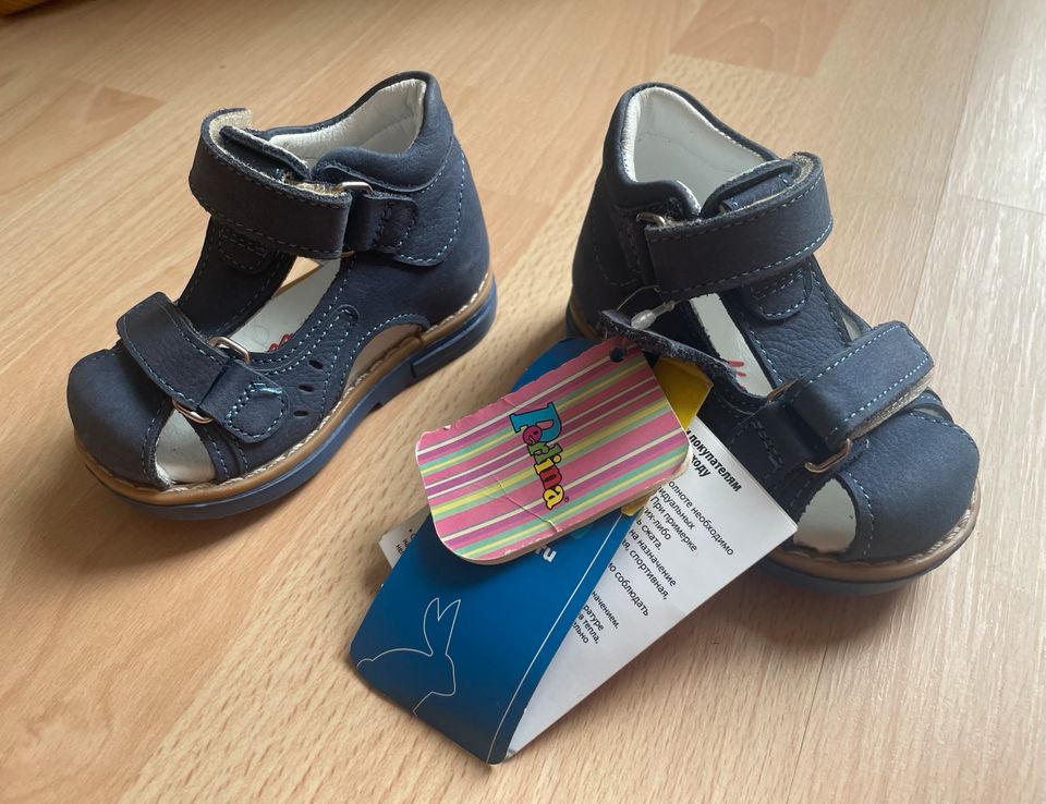 Sandale für Baby, 100% Leder, NEUe, Große 18 in München