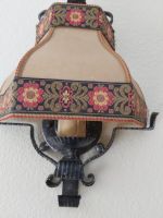 antike Wandlampe Schmiedeeisen mit Pergamontleder Hessen - Großenlüder Vorschau