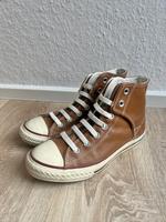 Wie neu: Braune Lederchucks mit Fake-Schnürbändern Dortmund - Mitte Vorschau