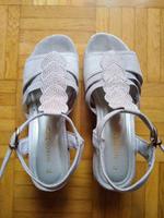 Marco Tozzi Sandalen Gr 39 Beige Neuwertig! Kork und Goldglitzer Baden-Württemberg - Langenargen Vorschau