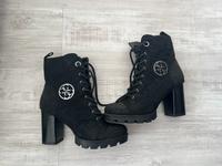 Guess Stiefel Halbstiefel Schuhe Essen - Essen-Borbeck Vorschau
