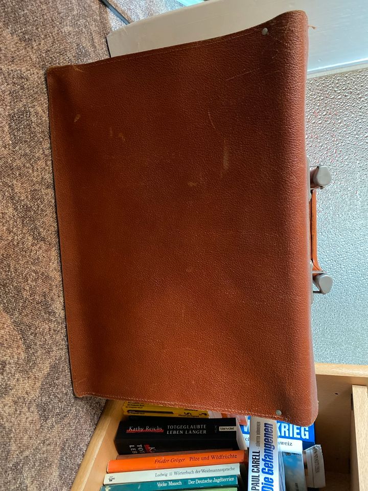 DDR Echt Leder Aktentasche rotbraun retro Lehrertasche in Pirna