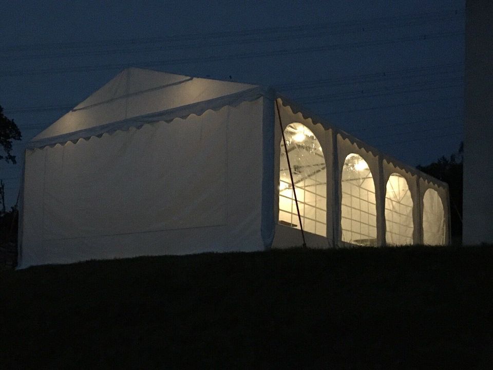 Bierzelt mieten Zeltverleih Partyzelt Pavillon Oktoberfest in Wiehl