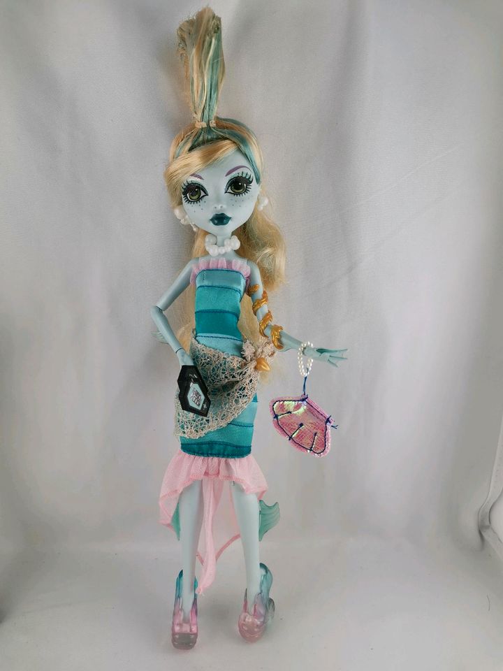 Monster High Puppen Catty Noir & Frankie Stein Basic Lagoona DotD in Oelsnitz / Vogtland