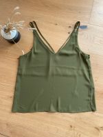 Topshop Top khaki olive grün Gr. 40 Sachsen - Radebeul Vorschau