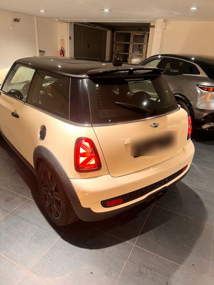 Mini John Cooper Works R56 211PS Tausch möglich in Stuttgart