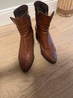 Caprice Leder Schuhe Gr. 39 Kiel - Hassee-Vieburg Vorschau