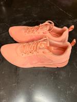 ASICS Sneaker  Turnschuhe Größe 40 Lindenthal - Köln Sülz Vorschau