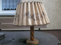 50er, 60er Jahre alte Standlampe, Tischlampe, Dachbodenfund, Deko Sachsen-Anhalt - Gröningen Vorschau