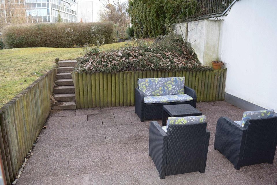 Modern möblierte Wohnung mit Garten und EBK in Filderstadt in Ostfildern