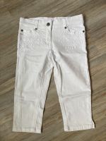 Skinny 3/4 Capri Jeans Hose verstellbare Taille weiß Gr 140 Dresden - Leuben Vorschau