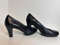 Tamaris Pumps Gr.39 Leder schwarz w.Neu Nordrhein-Westfalen - Wiehl Vorschau