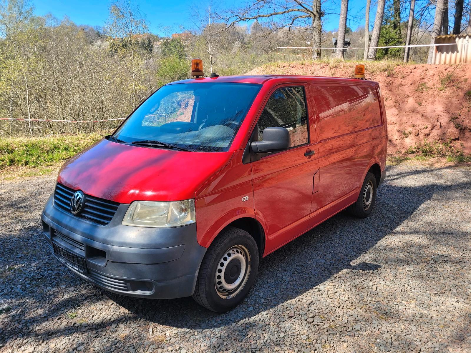 Abbildung des Autos VW T5 Transporter