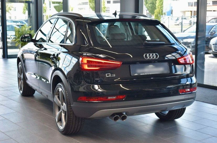 Audi Q3 2.0 TDI diesel automatic bj 04.2015 180PS in Attenkirchen