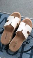 INUOVO Sandalen beige super schön Bayern - Johannesberg Vorschau