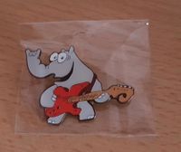 Ottifant Anstecker Pin Rock metal Gitarre Pommesgabel Hamburg-Mitte - Hamburg Hamm Vorschau