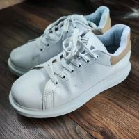Damen Sneaker Schuhe weiß gr 40 Nordrhein-Westfalen - Moers Vorschau