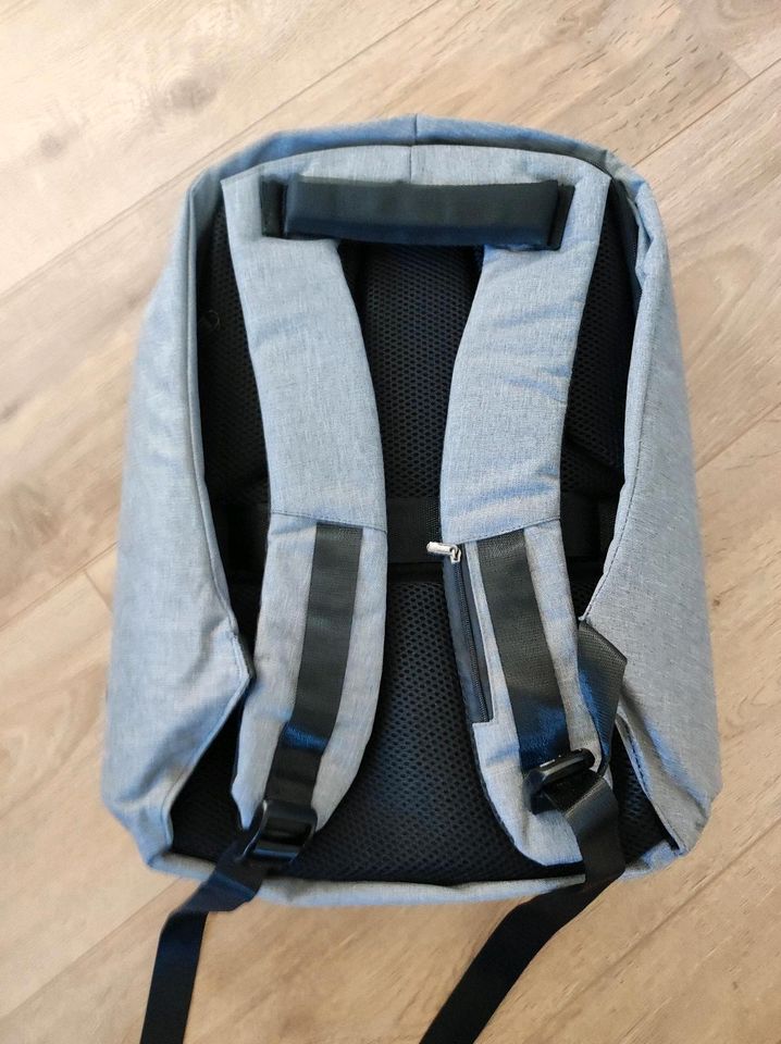 Brax Eurex Rucksack Neu grau in Niedersachsen - Wilhelmshaven | eBay  Kleinanzeigen ist jetzt Kleinanzeigen