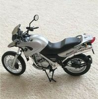 Modell ⭐️ Spielzeug  ⭐️ Motorrad ⭐️ BMW F650G ⭐️ gefedert 1:12 Sachsen-Anhalt - Wolfen Vorschau