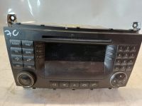 Mercedes Benz W203 CD-Radio Autoradio Navi A2038704889 2038704889 Hessen - Großenlüder Vorschau