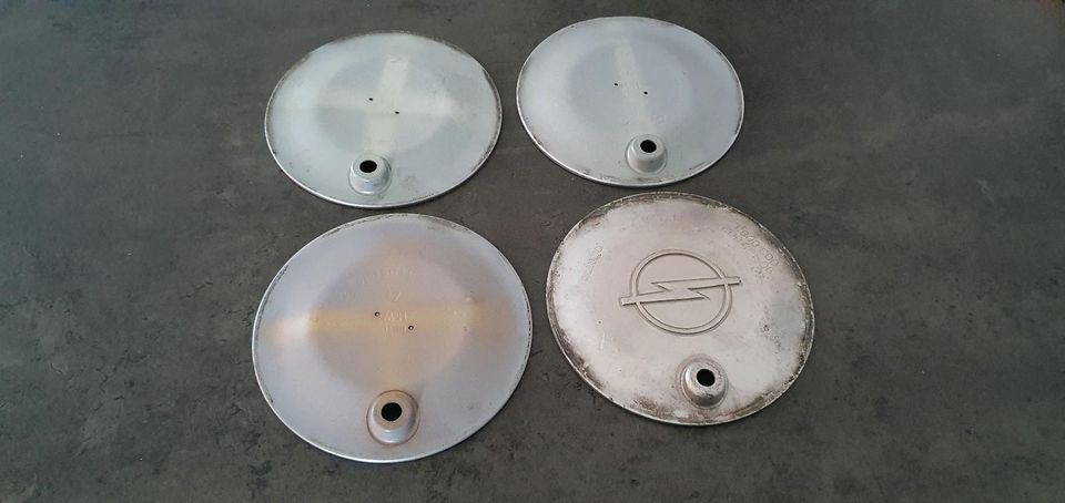 4x Opel Felgendeckel 139mm Nabenkappe GT Astra Calibra Corsa GSI in Zella-Mehlis