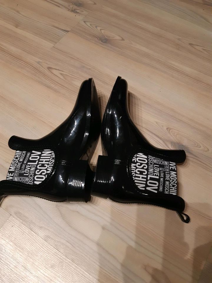 Love Moschino  Stiefeletten Gummistiefel in Größe  39 in Köln