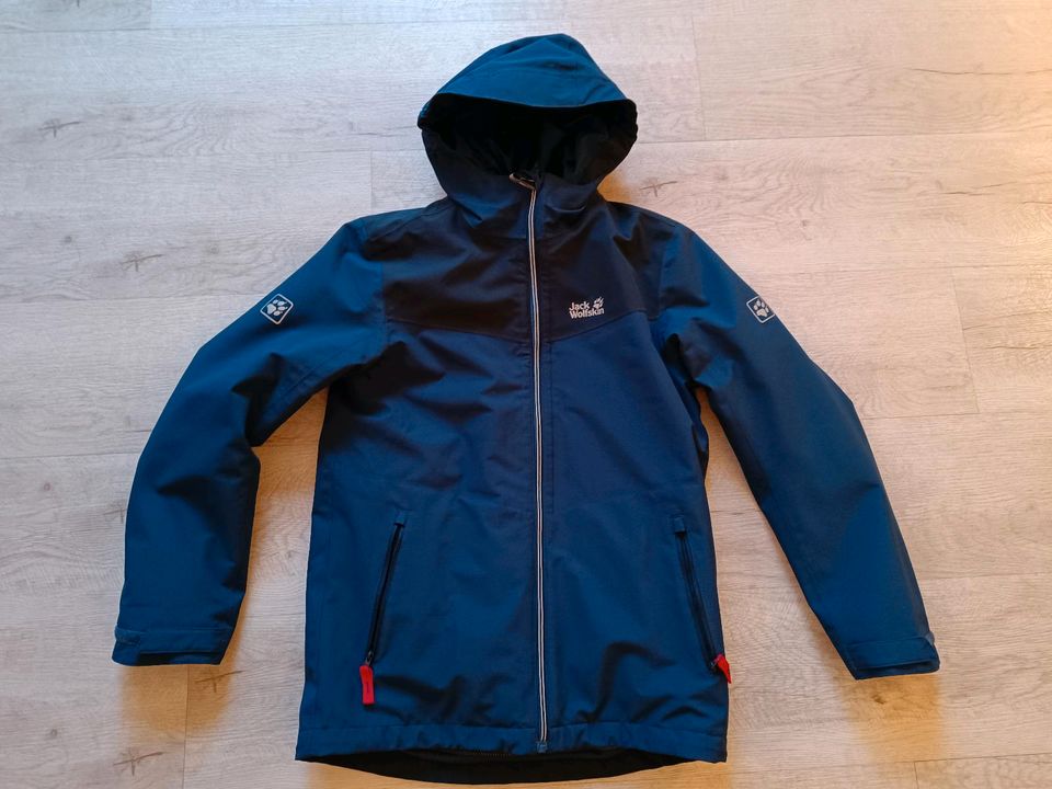 Kinder Winterjacke Jack Wolfskin in Gelsenkirchen