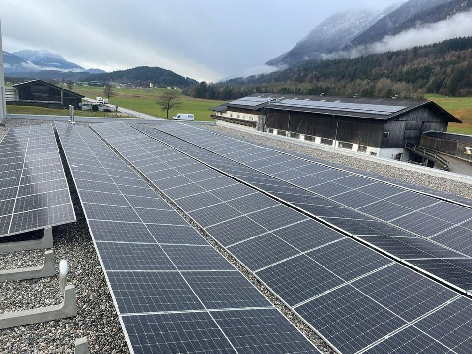 Blackout sichere PV Anlage mit Wind Wasser Diesel Aggregat in Freilingen