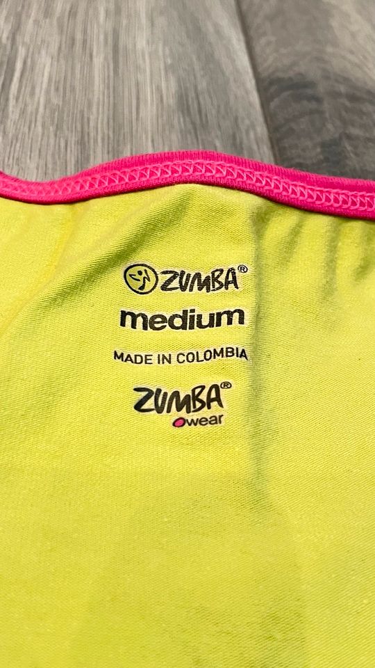 Zumba Tanktop M gelb pink in Heusenstamm