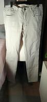 Jeans m. Stickerei Gr. 42 beige Sachsen - Belgern Vorschau