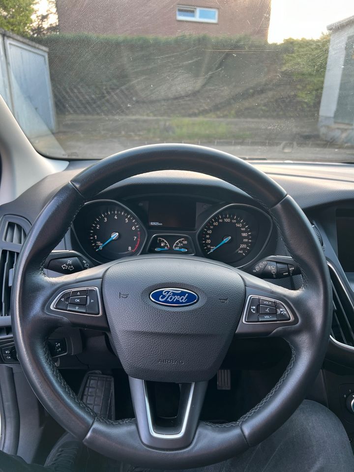 Ford Focus Cool&Connect in Minden