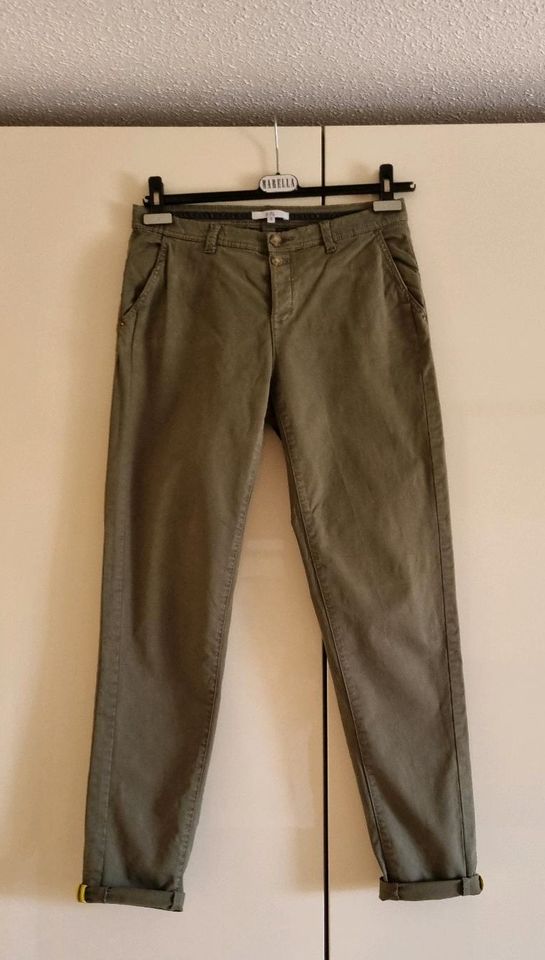 Hose Chinohose olivgrün edc esprit Gr. 36, Gr. S in Berglern