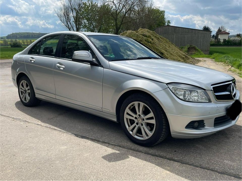 Mercedes-Benz C180 Kompressor Klima PDC in Northeim