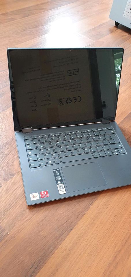 Lenovo Ideapad C340 Windows 11 Notebook Conbertable in Freiberg